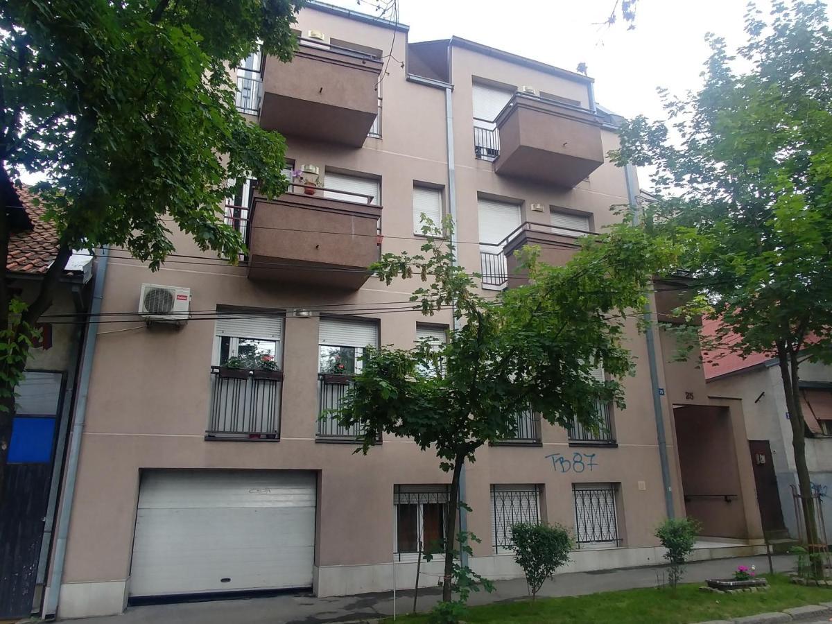 Talas Apartmani Belgrad Exterior foto